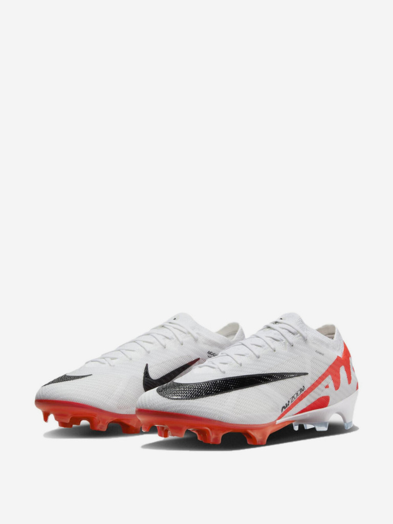 Бутсы футбольные Nike