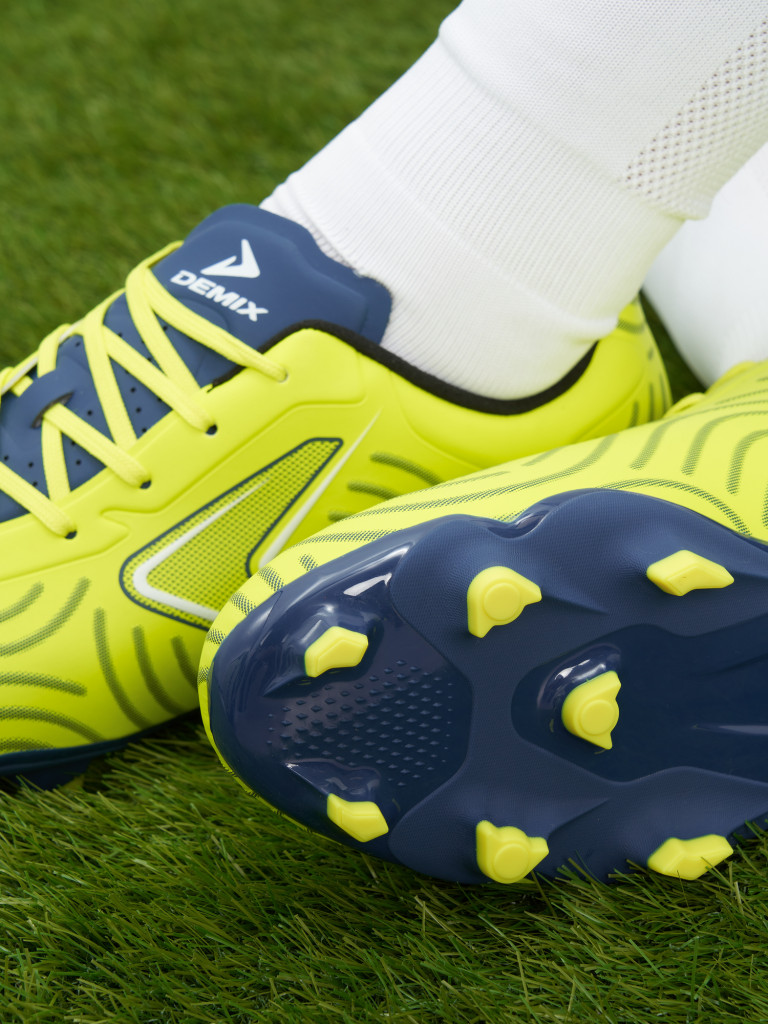 Бутсы мужские Demix Quantum Vortex.2 Fg