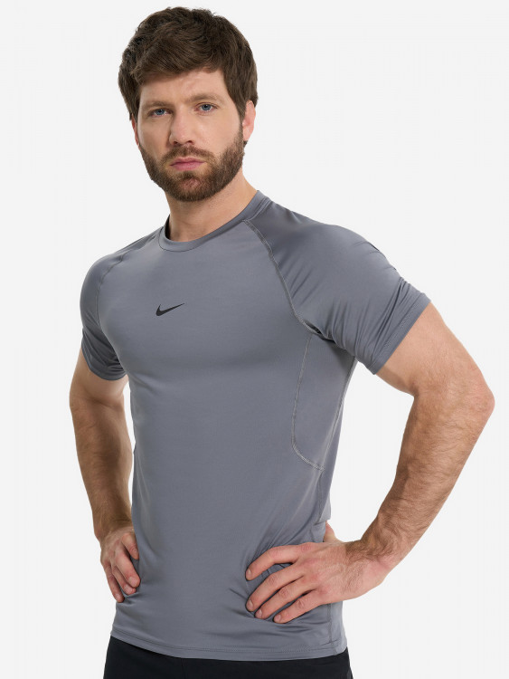 Футболка мужская Nike