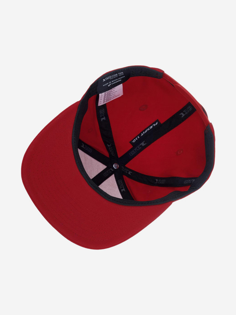 Бейсболка с прямым козырьком FLEXFIT 110F