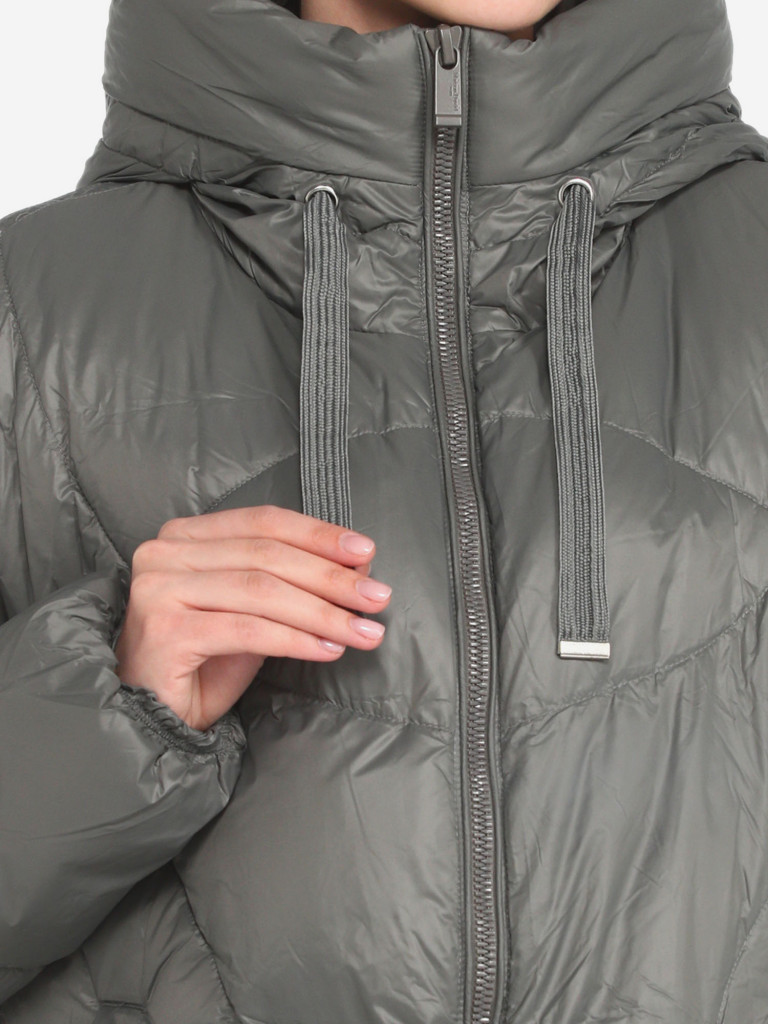 Женский пуховик MAISON DAVID