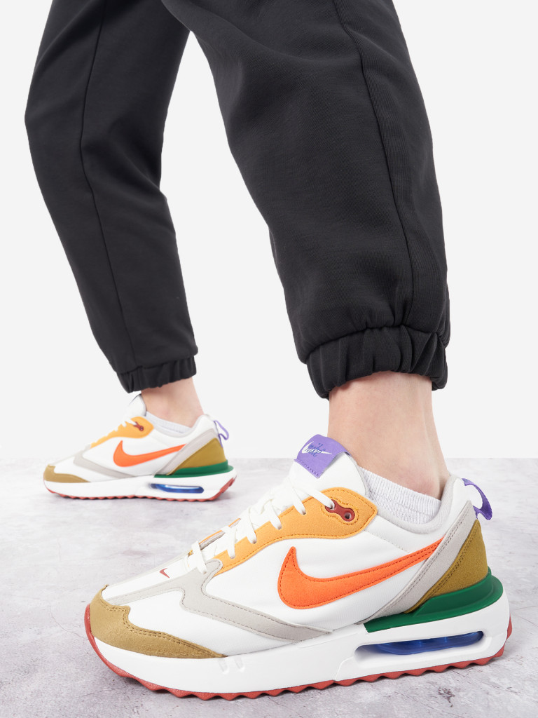 Кроссовки женские Nike Air Max Dawn Nme