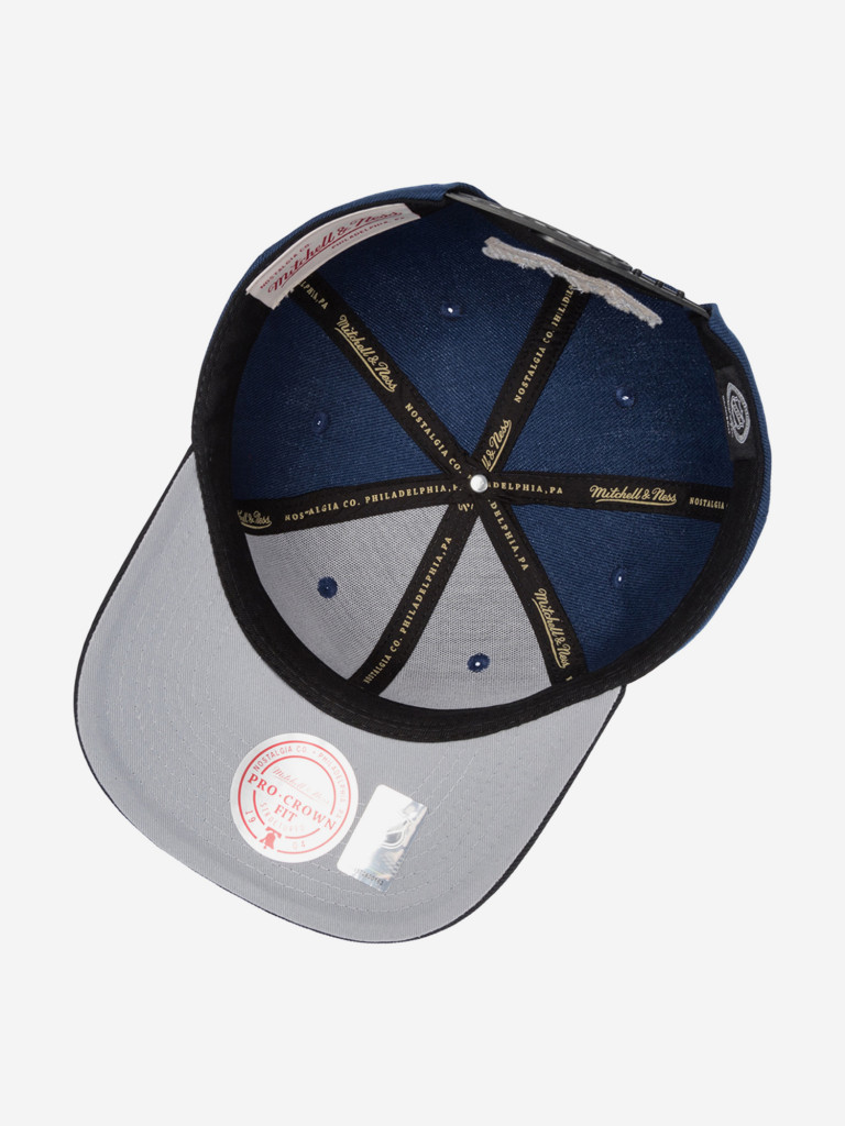 Бейсболка MITCHELL NESS HP10367-TMLNAVY Toronto Maple Leafs NHL (синий)
