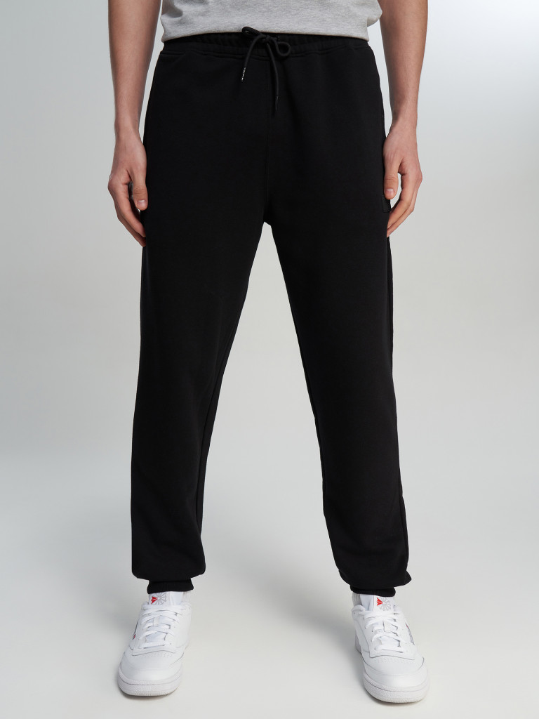 Брюки мужские Reebok