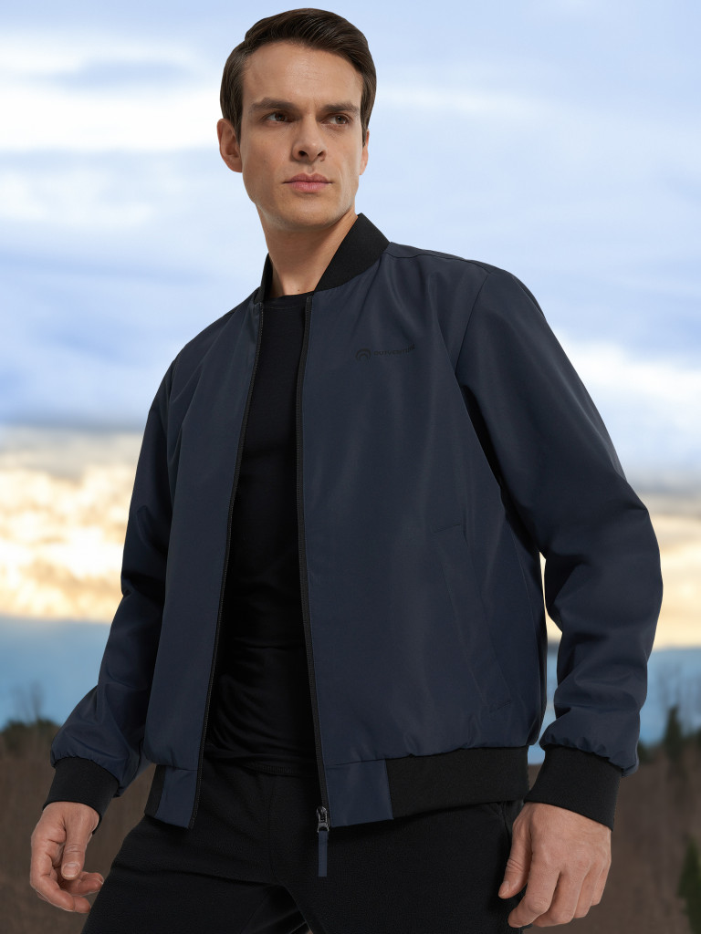 Бомбер мужской Outventure