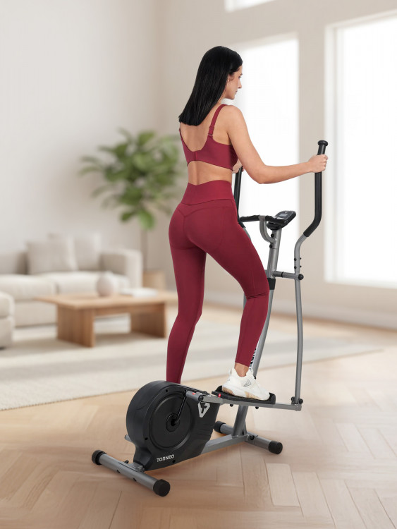 Эллиптический тренажер Torneo C-180 Motivo