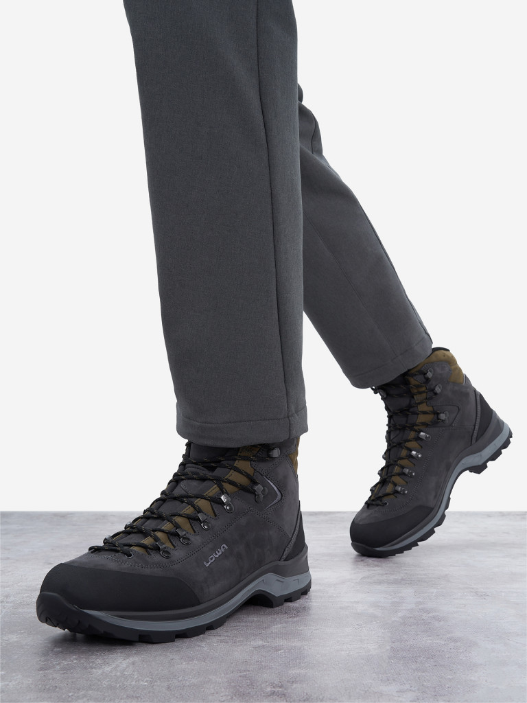 Ботинки мужские Lowa Ranger GTX