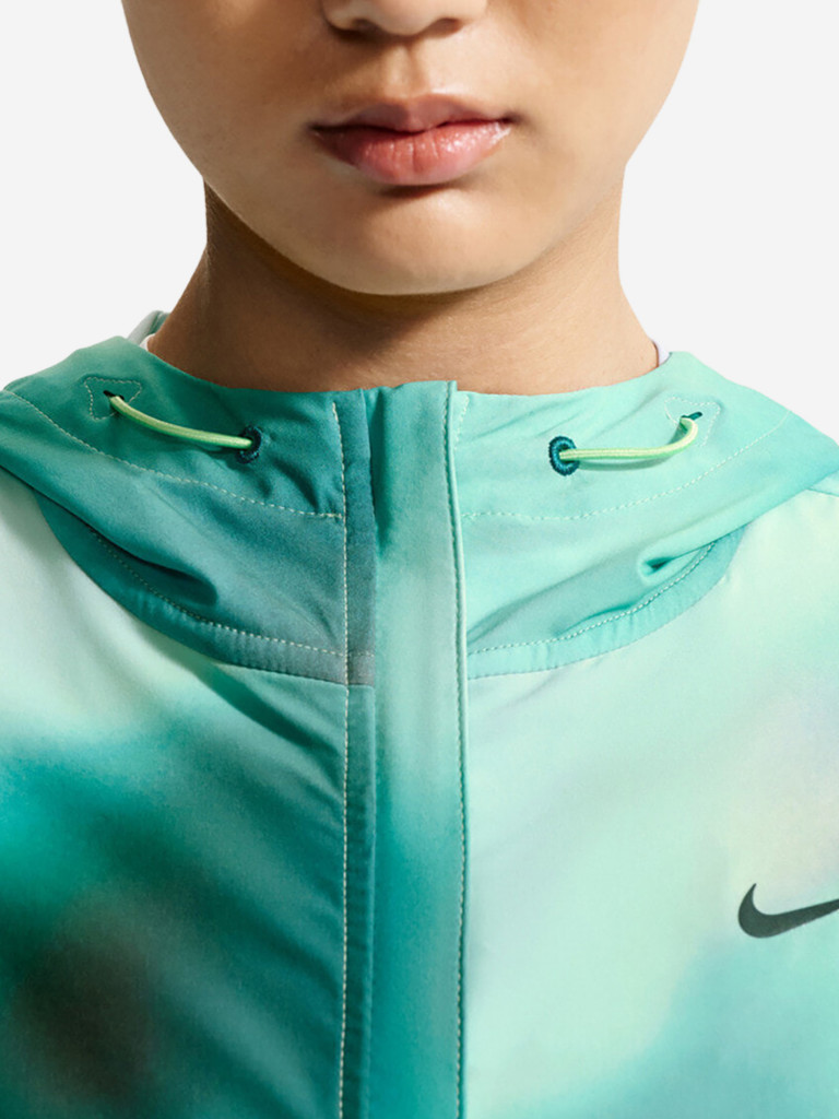 Ветровка женская Nike Swift