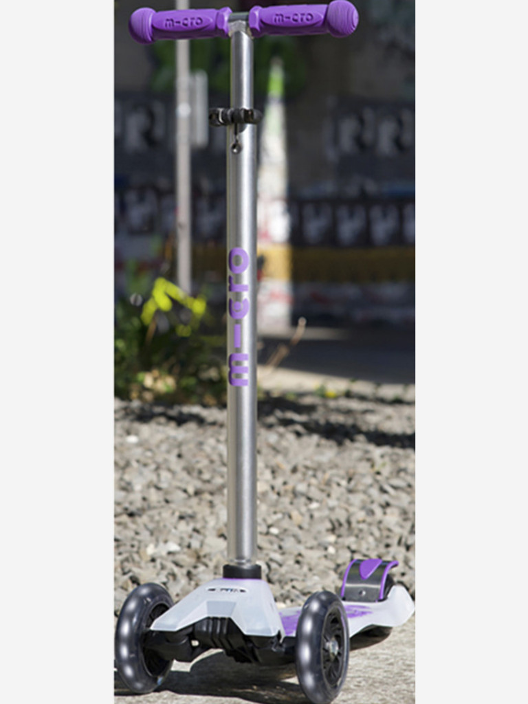 Самокат Micro Maxi Deluxe Flux LED 2024