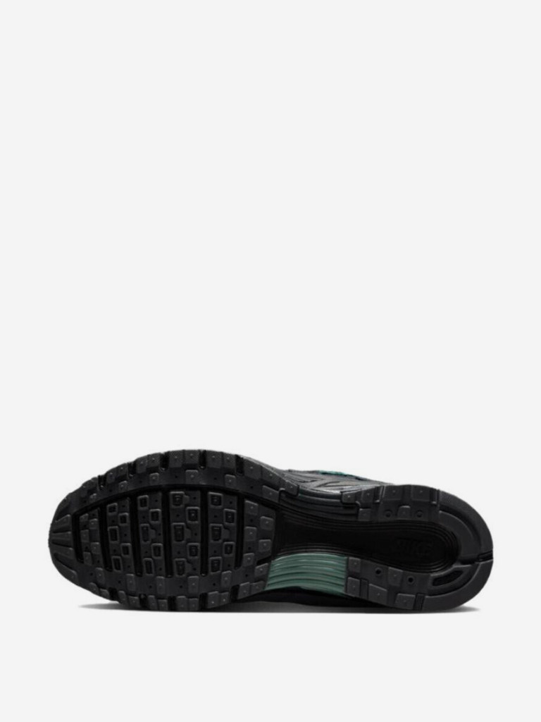 Кроссовки мужские Nike P-6000
