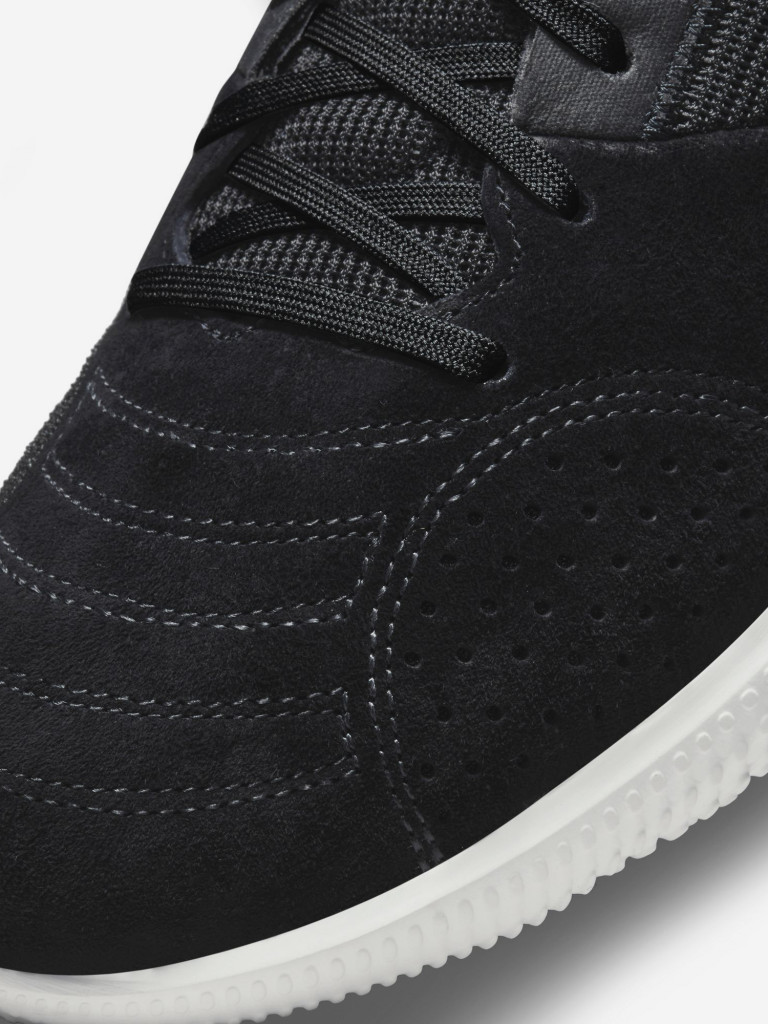 Бутсы мужские Nike Streetgato