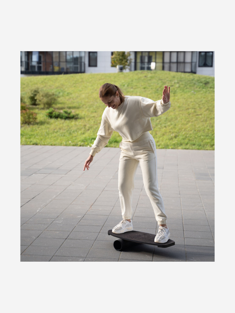 Баланс борд IndSpace ШАКА с одним роликом