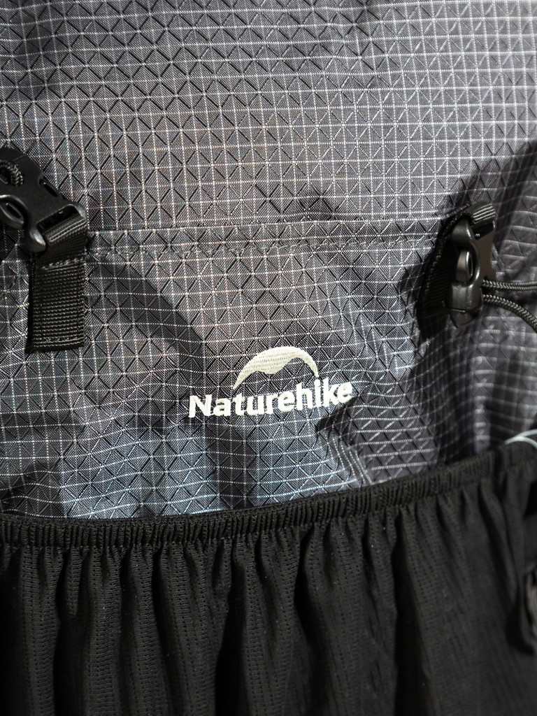 Рюкзак походный Naturehike Rock, 40л + 5л, черный/серый