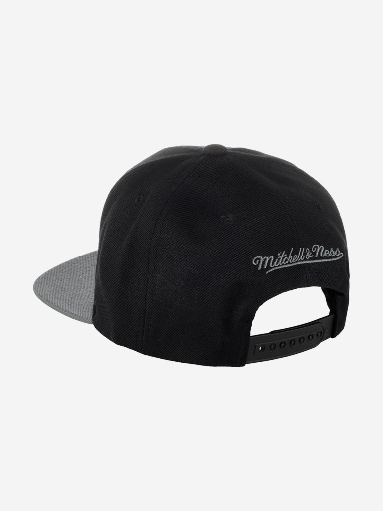 Бейсболка с прямым козырьком MITCHELL NESS HHSS3264-BNEYYPPPBKGY Brooklyn Nets NBA