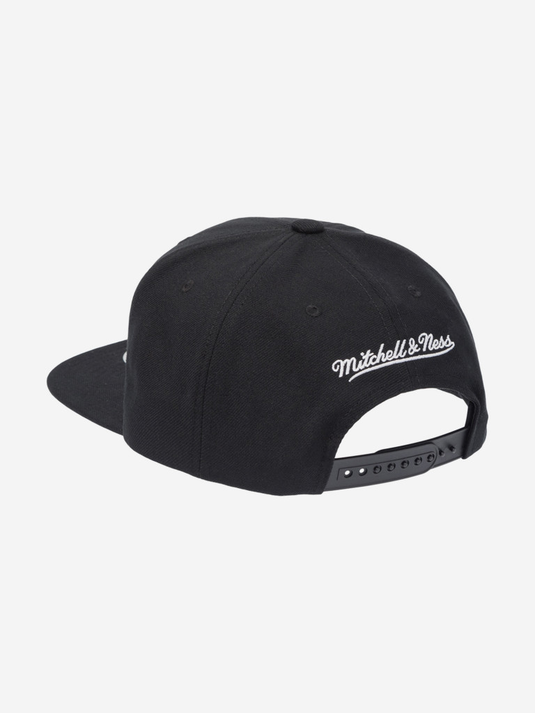 Бейсболка с прямым козырьком MITCHELL NESS HS8549-TRABLCK Toronto Raptors NBA (черный)