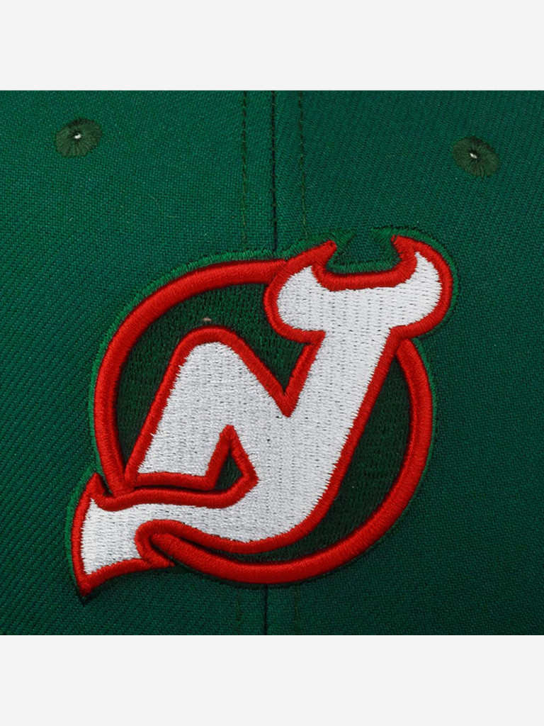 Бейсболка с прямым козырьком MITCHELL NESS 6HSSDX22015-NJDGREN New Jersey Devils NHL