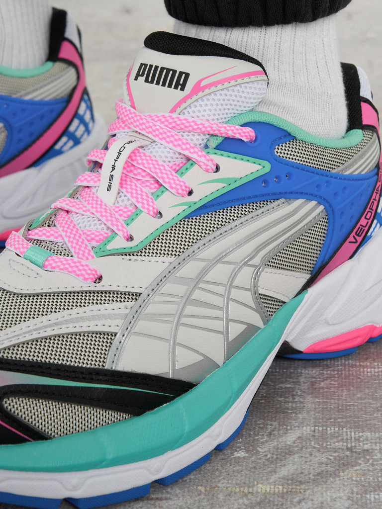 Кроссовки женские PUMA Velophasis Born In The 2000 S