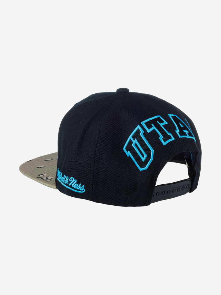 Бейсболка с прямым козырьком MITCHELL NESS HHSS1101-UJAYYPPPBLCK Utah Jazz NBA (черный)
