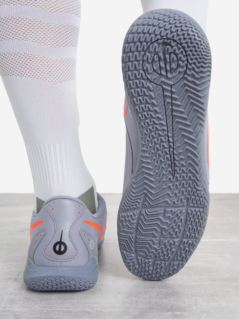 Бутсы мужские Nike Legend 10 Club Ic