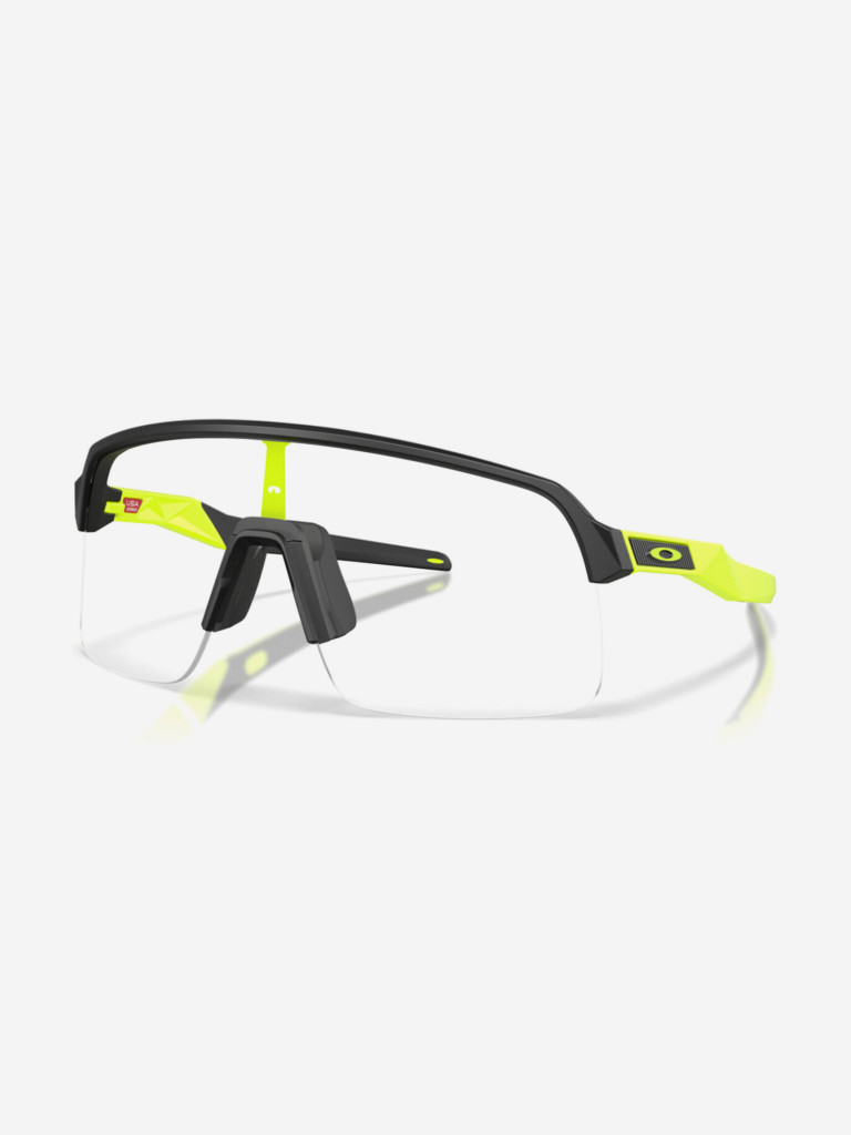Солнцезащитные очки Oakley Sutro Lite