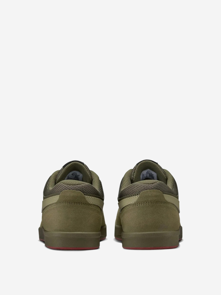 Кроссовки мужские Nike Fokus