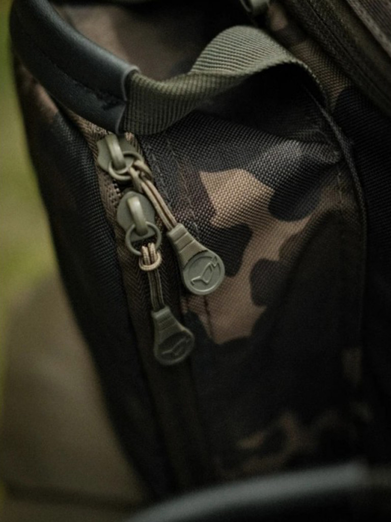 Чехол KORDA для 3-х удилищ Compac 3 Rod Holdall 10ft Dark Kamo