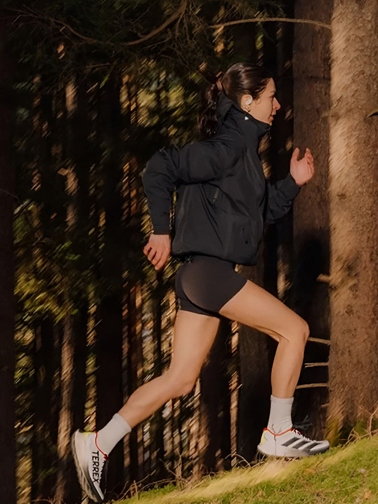 Беспроводные наушники SUUNTO Spark, белые