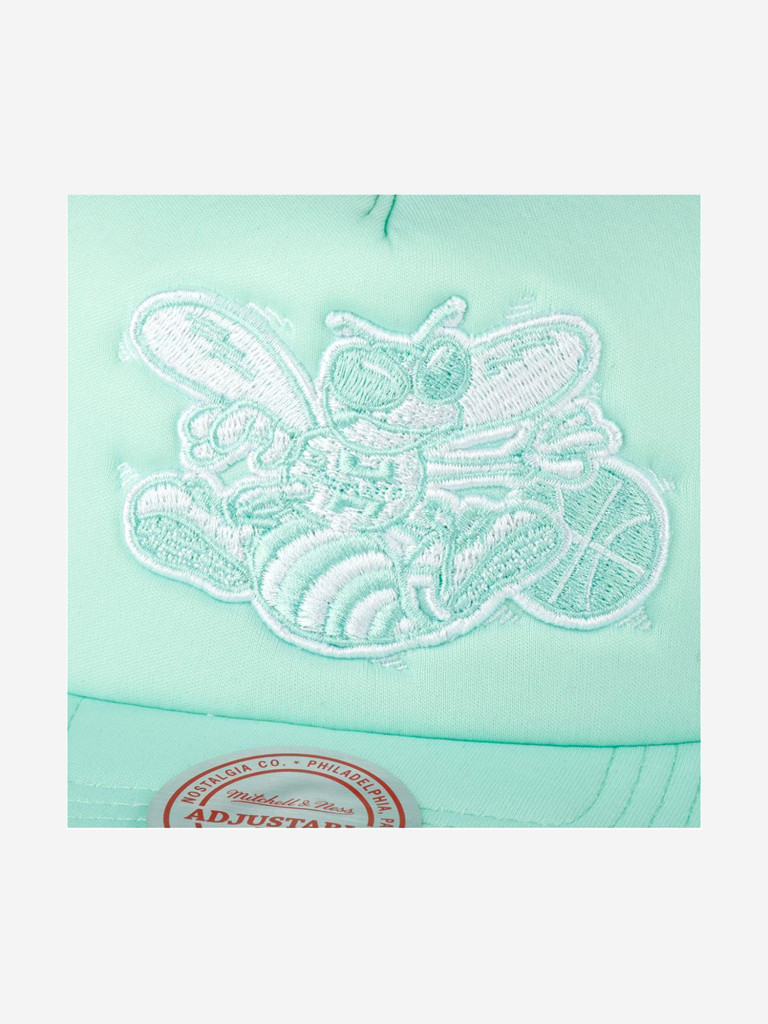 Бейсболка с сеточкой MITCHELL NESS 5HSSLD21130-CHOTEAL Charlotte Hornets NBA (голубой)
