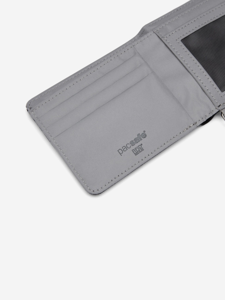 Кошелек антивор Pacsafe RFIDsafe bifold wallet, Black