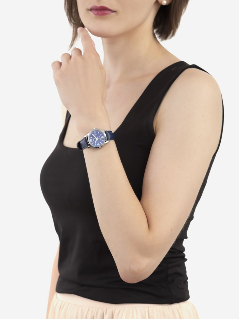 Наручные часы CASIO