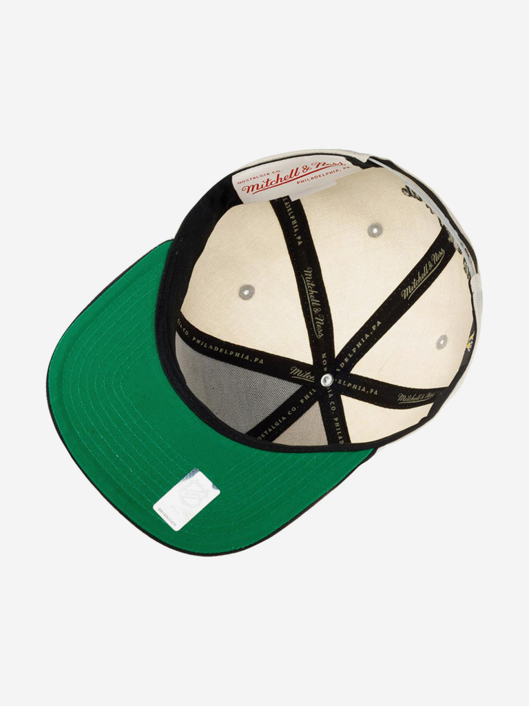 Бейсболка с прямым козырьком MITCHELL NESS HHSS5371-LAKYYPPPOFWH Los Angeles Kings NHL