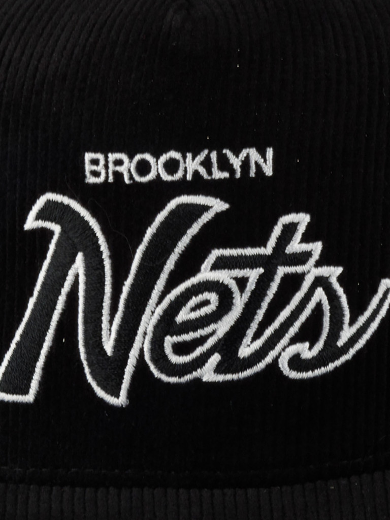 Бейсболка с сеточкой MITCHELL NESS HHSS6002-BNEYYPPPBLCK Brooklyn Nets NBA (черный)