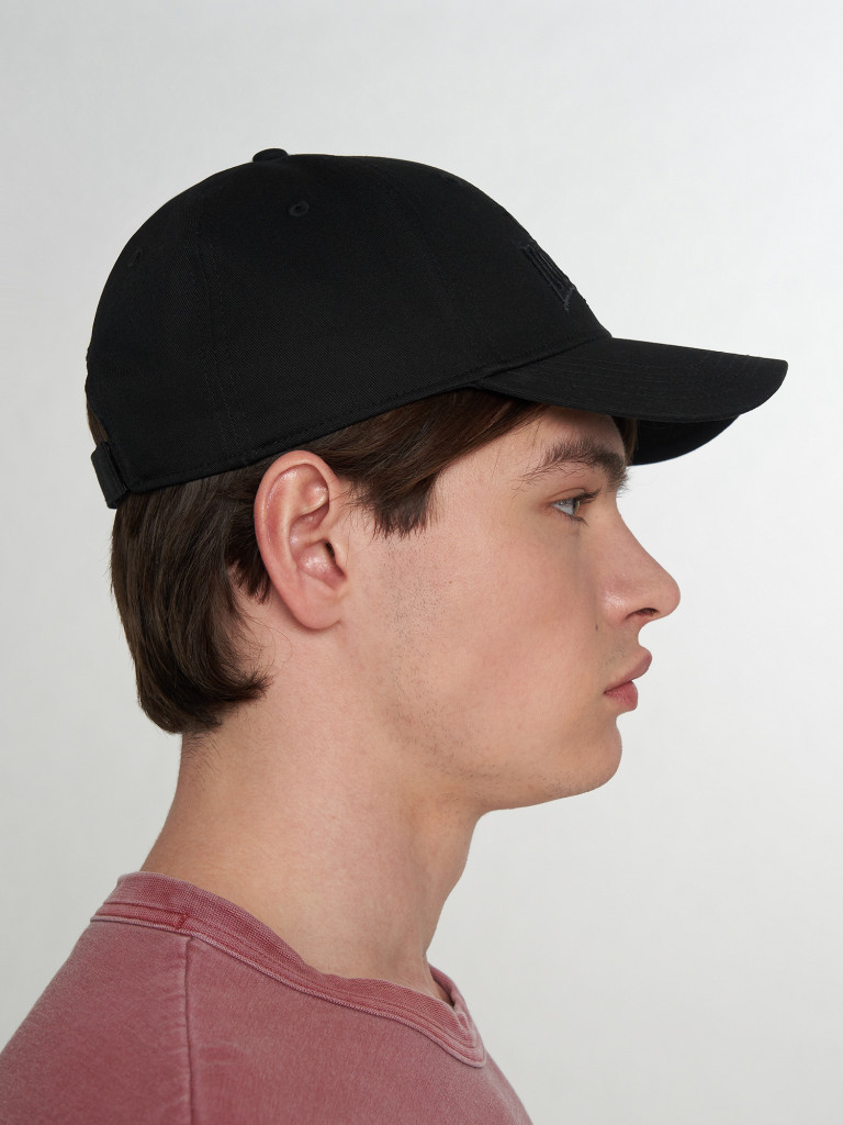 Бейсболка Lonsdale Brooke