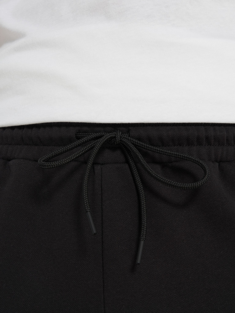 Брюки мужские PUMA Ess Logo Lab Execution