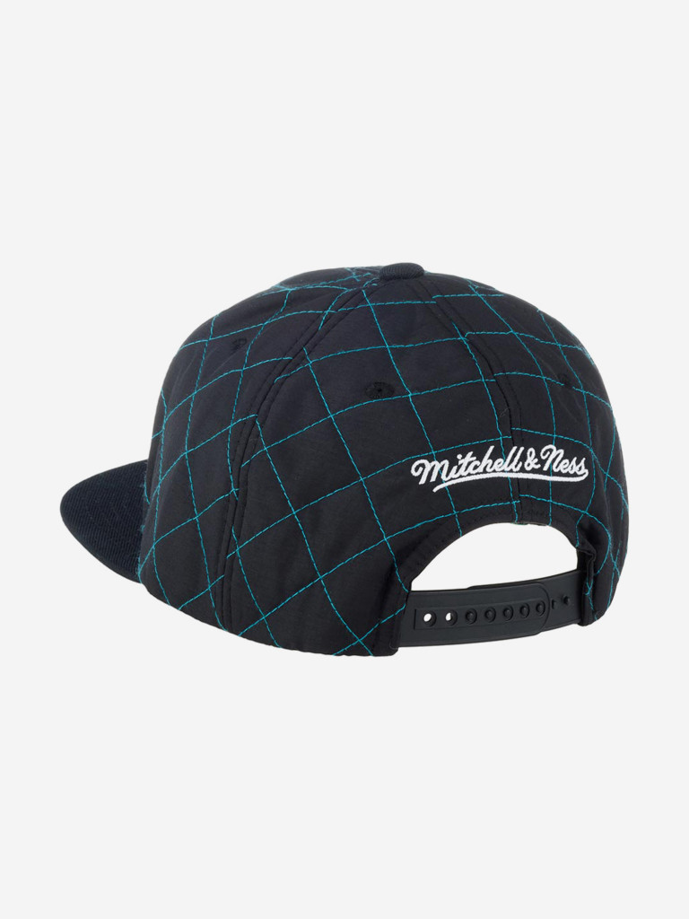 Бейсболка с прямым козырьком MITCHELL NESS HHSS1212-CHOYYPPPBLCK Charlotte Hornets NBA (черный)