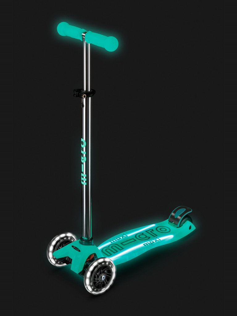 Самокат детский Micro Maxi Deluxe Glow Plus LED