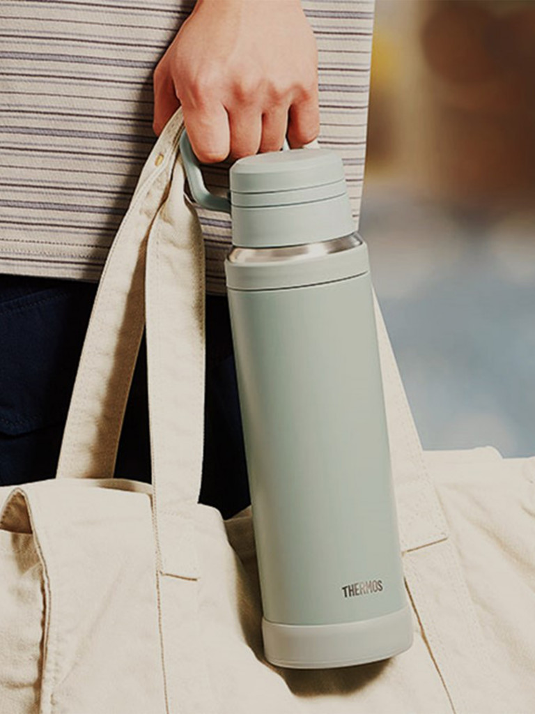 Лёгкая термокружка с ручкой 1,5 л THERMOS JOY-1500 зелёная
