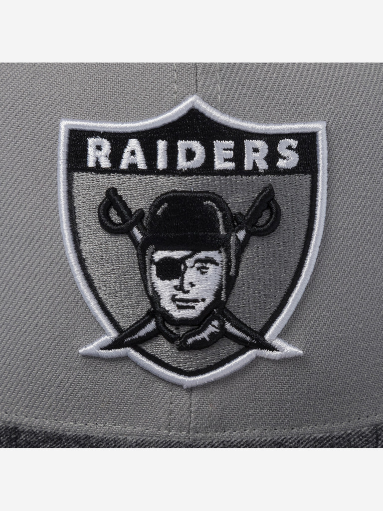 Бейсболка с прямым козырьком MITCHELL NESS HS12144-LAIGREY Los Angeles Raiders NFL