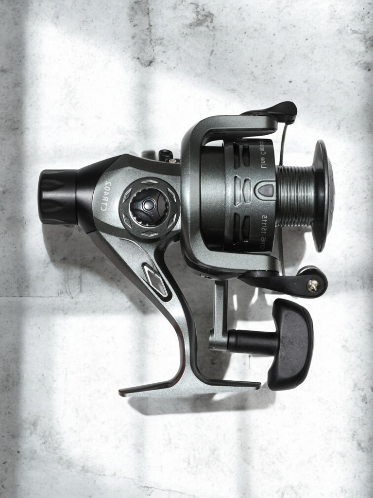 Катушка рыболовная Kaida CTR402-2BB