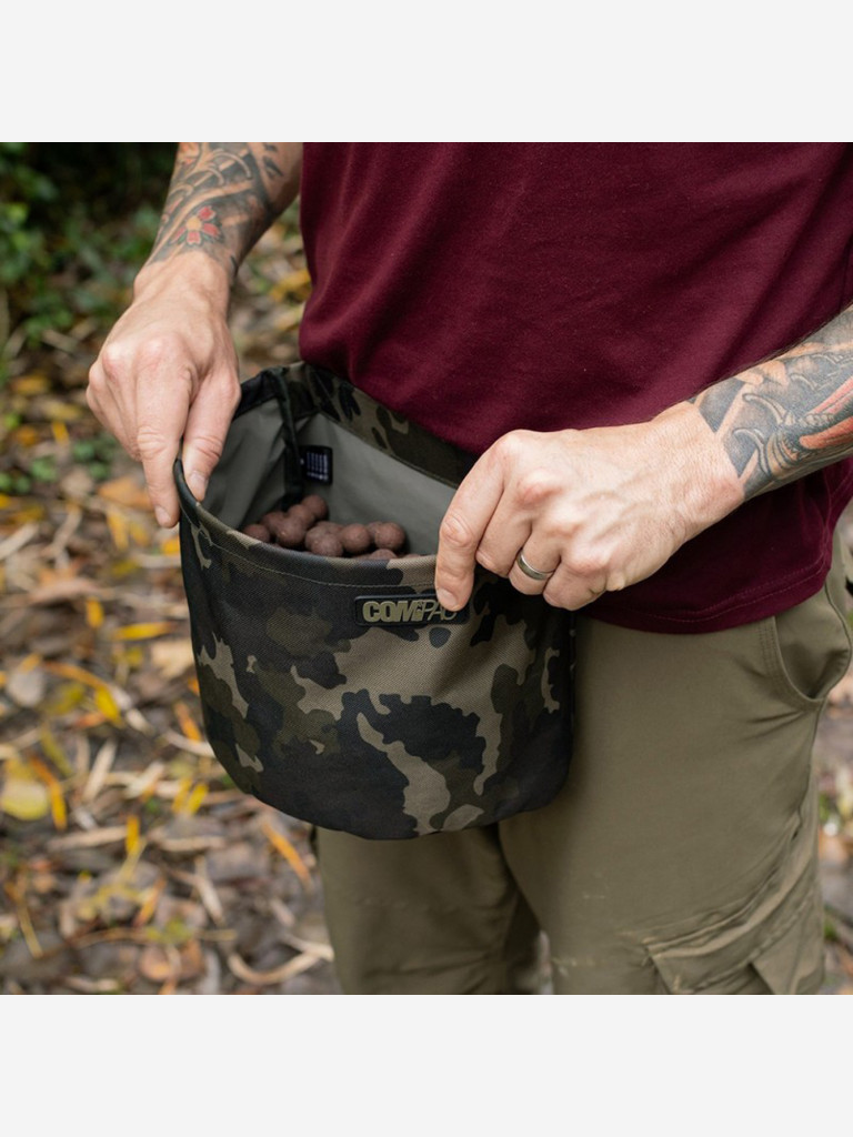 Сумка для хранения бойлов KORDA Compac caddy Dark Kamo с вкладышем