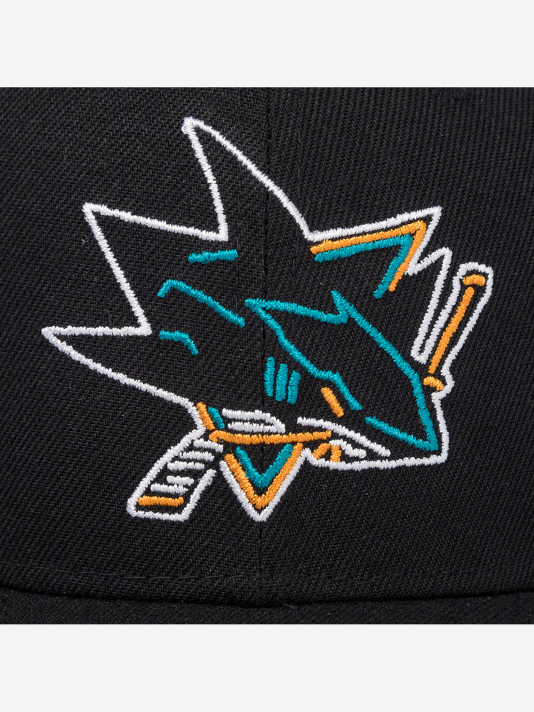 Бейсболка MITCHELL NESS HP9572-SJSBLCK San Jose Sharks NHL (черный)
