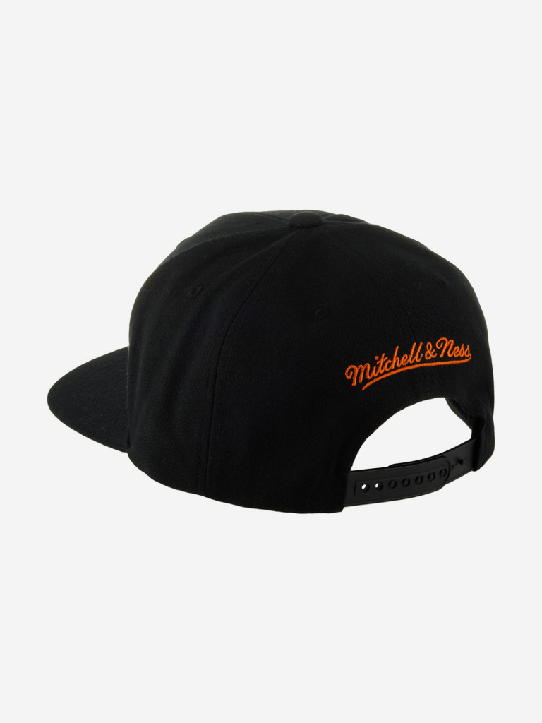 Бейсболка с прямым козырьком MITCHELL NESS 6HSSDX21129-NYKBLCK New York Knicks NBA (черный)