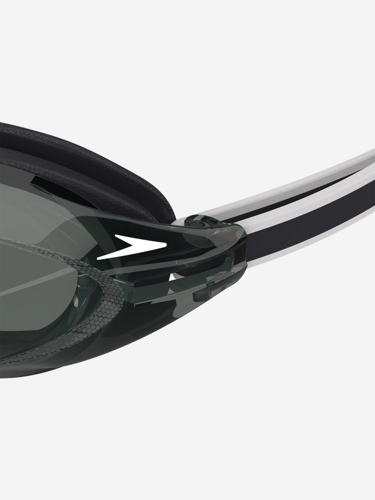 Очки для плавания Speedo Vanquisher