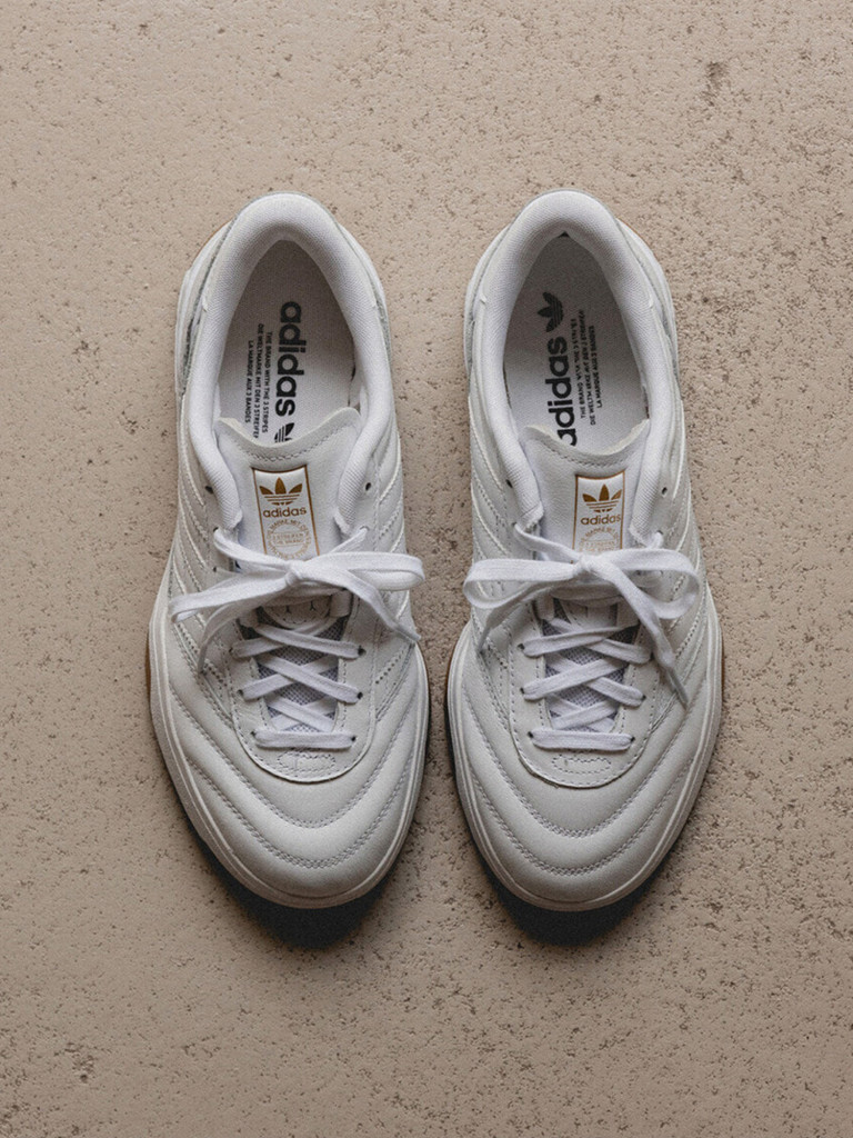 Кроссовки унисекс Adidas Mundial FC