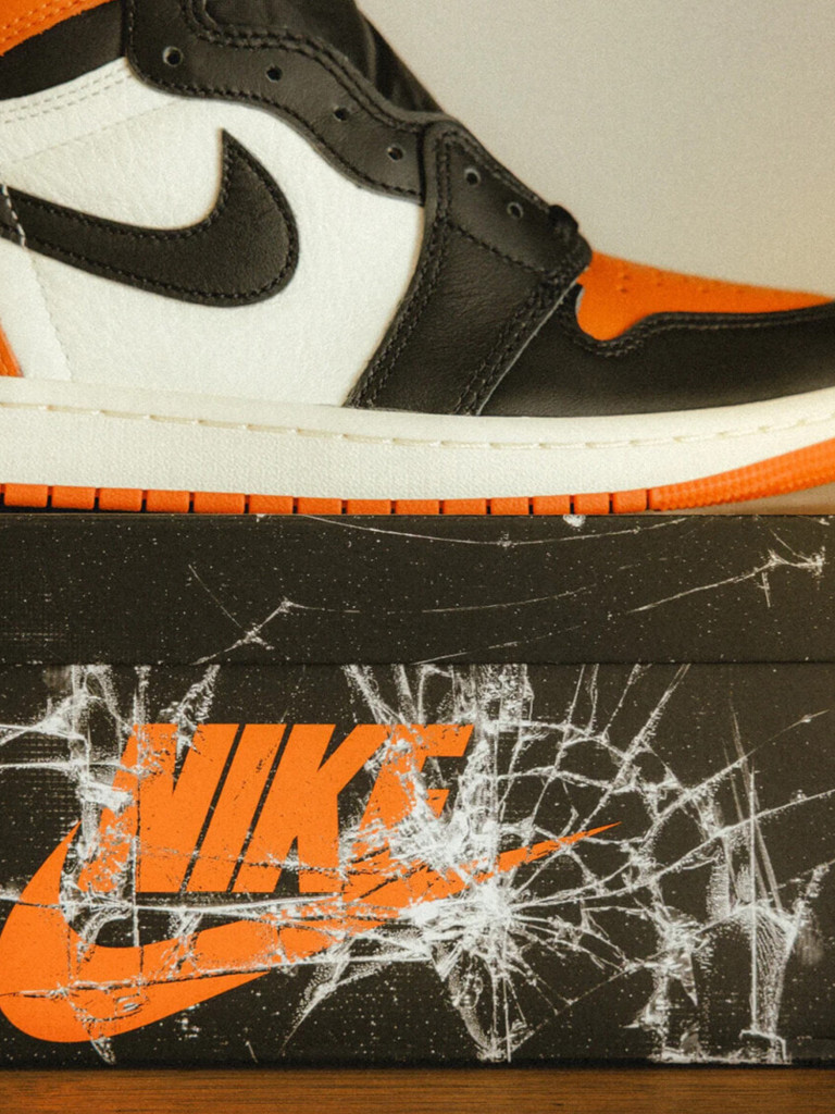 Кроссовки Nike Air Jordan 1 Retro High