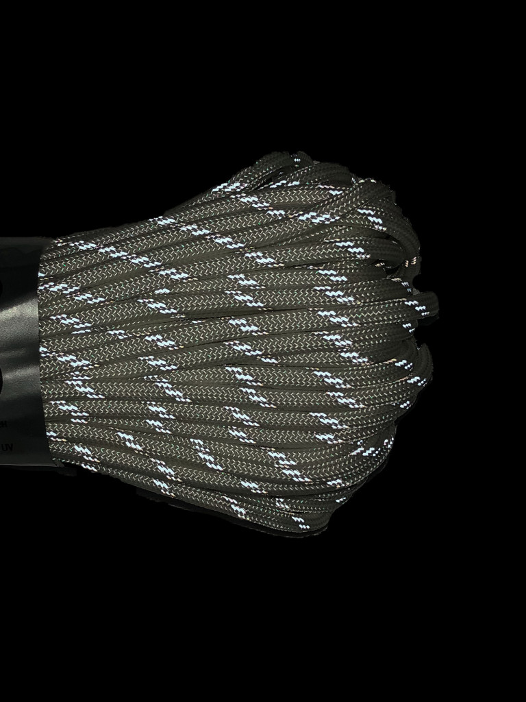 Паракорд 550 CORD nylon 30м RUS световозвращающий (white)