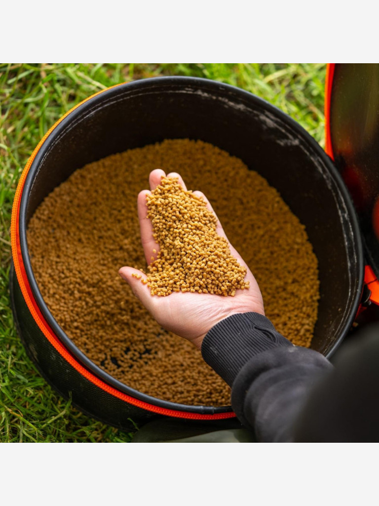 Ведро Fusion Bucket EVA GURU 10L с крышкой на молнии