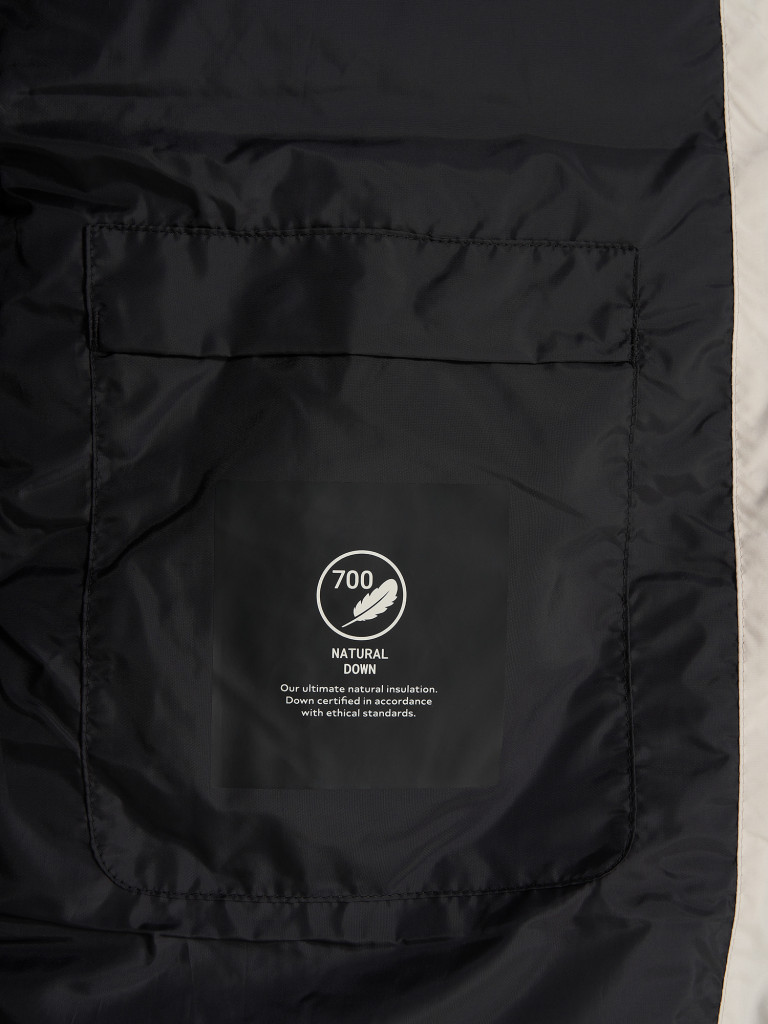 Пальто пуховое женское Jack Wolfskin Frozen Palace