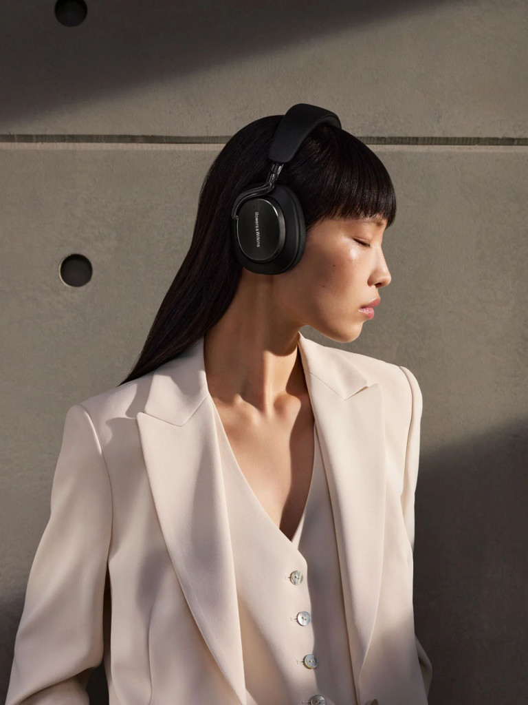 Наушники BOWERS & WILKINS PX8 S2