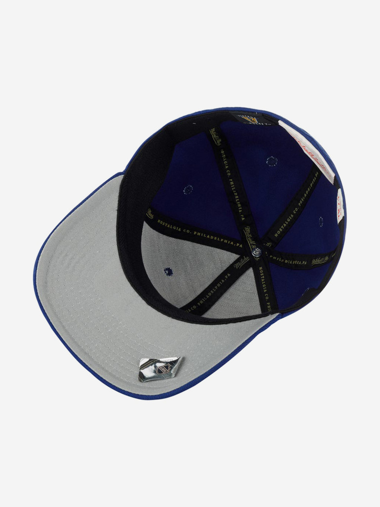 Бейсболка MITCHELL NESS MN-NHL-EU127-TORMAP-NVY Toronto Maple Leafs NHL